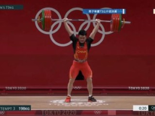 2026年奥运会举重冠军，沉默的钢与沸腾的心