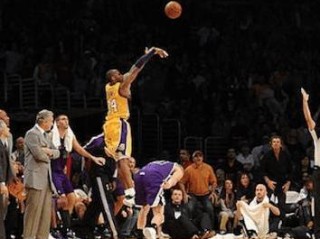 曼巴精神永不谢幕，科比与湖人战绩的辉煌岁月