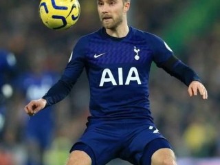 埃里克森在曼联穿几号？揭秘丹麦中场在梦剧场的号码传承