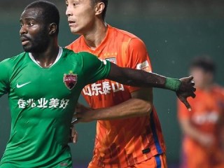 山东鲁能VS长春亚泰，一场跌宕起伏的中超对决