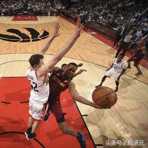 钱宁·弗莱谈防守姚明，那档节目揭开NBA巨人战争的内幕