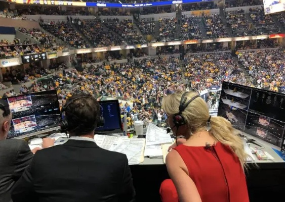 NBA季前赛直播免费看，球迷福利背后的观赛新姿势
