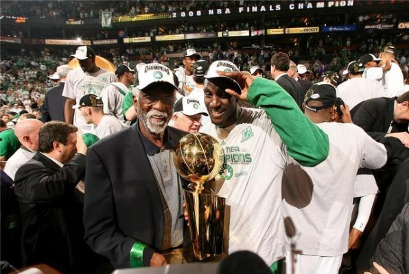 紫金与绿衫,NBA最伟大宿敌的永恒对决 紫金与绿衫,NBA最伟大宿敌的永恒对决