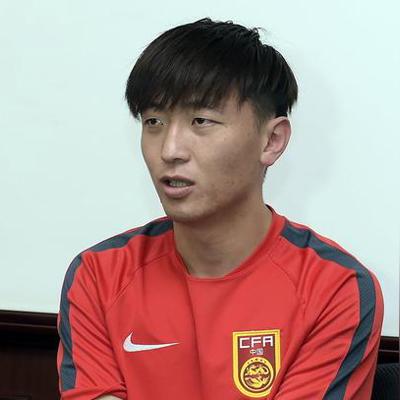 中国足球的归化球员有哪些,盘点近年来的新面孔与他们的赛场表现 中国足球的归化球员有哪些,盘点近年来的新面孔与他们的赛场表现