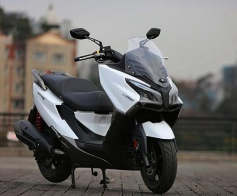 赛艇250 vs CT250,谁才是你的大踏板首选?深度对比帮你做决定 赛艇250 vs CT250,谁才是你的大踏板首选?深度对比帮你做决定