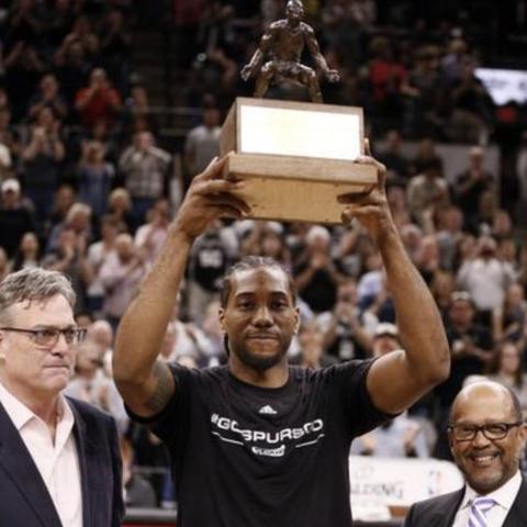 最强NBA邓肯海报,一张纸上的石佛哲学,如何定义了篮球的永恒 最强NBA邓肯海报,一张纸上的石佛哲学,如何定义了篮球的永恒